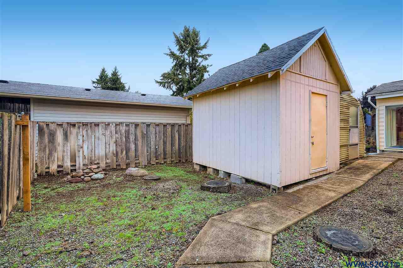 19019 Northeast Davis Street Portland, OR 97230 - Photo 24 of 26