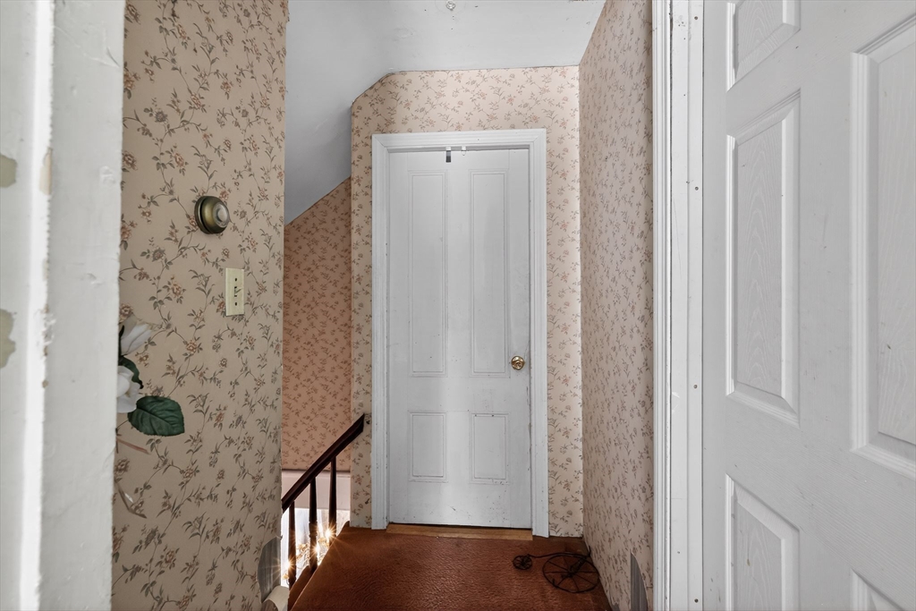 227 East Main Street Middleboro, MA 02346 - Photo 15 of 21