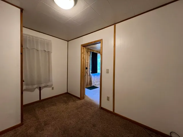 $999 | 614 St Claire Street, Ashland, WI 54806