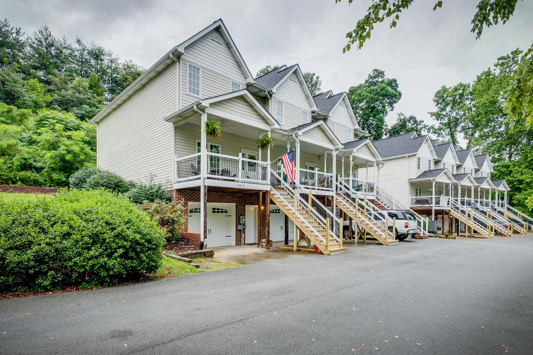 1100 Cherokee Road, Unit 3 Johnson City, TN 37604 - Photo 2 of 29 002