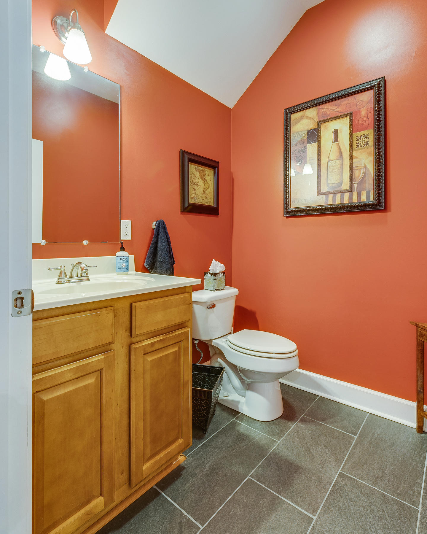 1100 Cherokee Road, Unit 3 Johnson City, TN 37604 - Photo 8 of 29 007