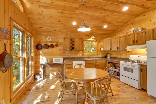 $375,000 | 785 Chestnut Mountain Road, Reliance, TN 37369