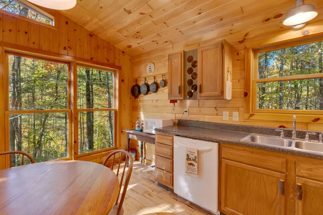 $375,000 | 785 Chestnut Mountain Road, Reliance, TN 37369