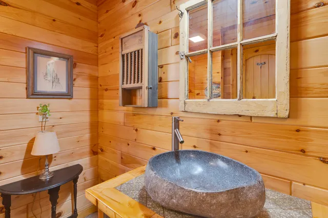 $375,000 | 785 Chestnut Mountain Road, Reliance, TN 37369