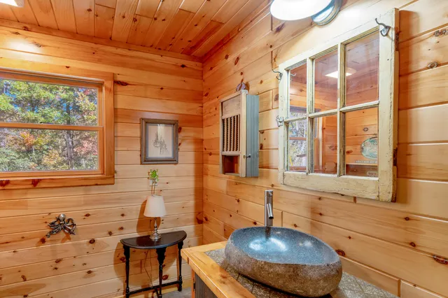 $375,000 | 785 Chestnut Mountain Road, Reliance, TN 37369