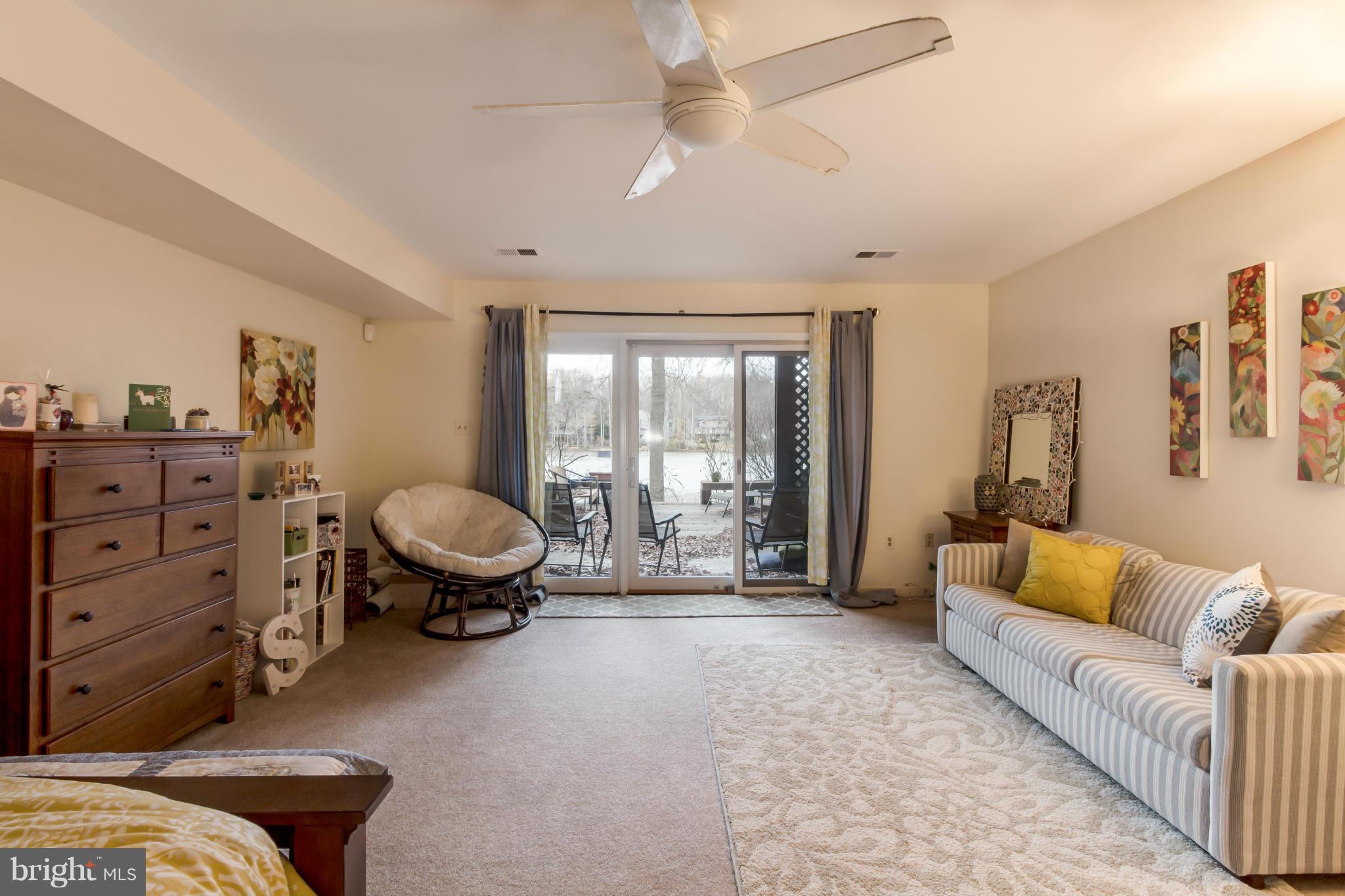 2003 Swans Neck Way Reston, VA 20191 - Photo 8 of 10 Family Room