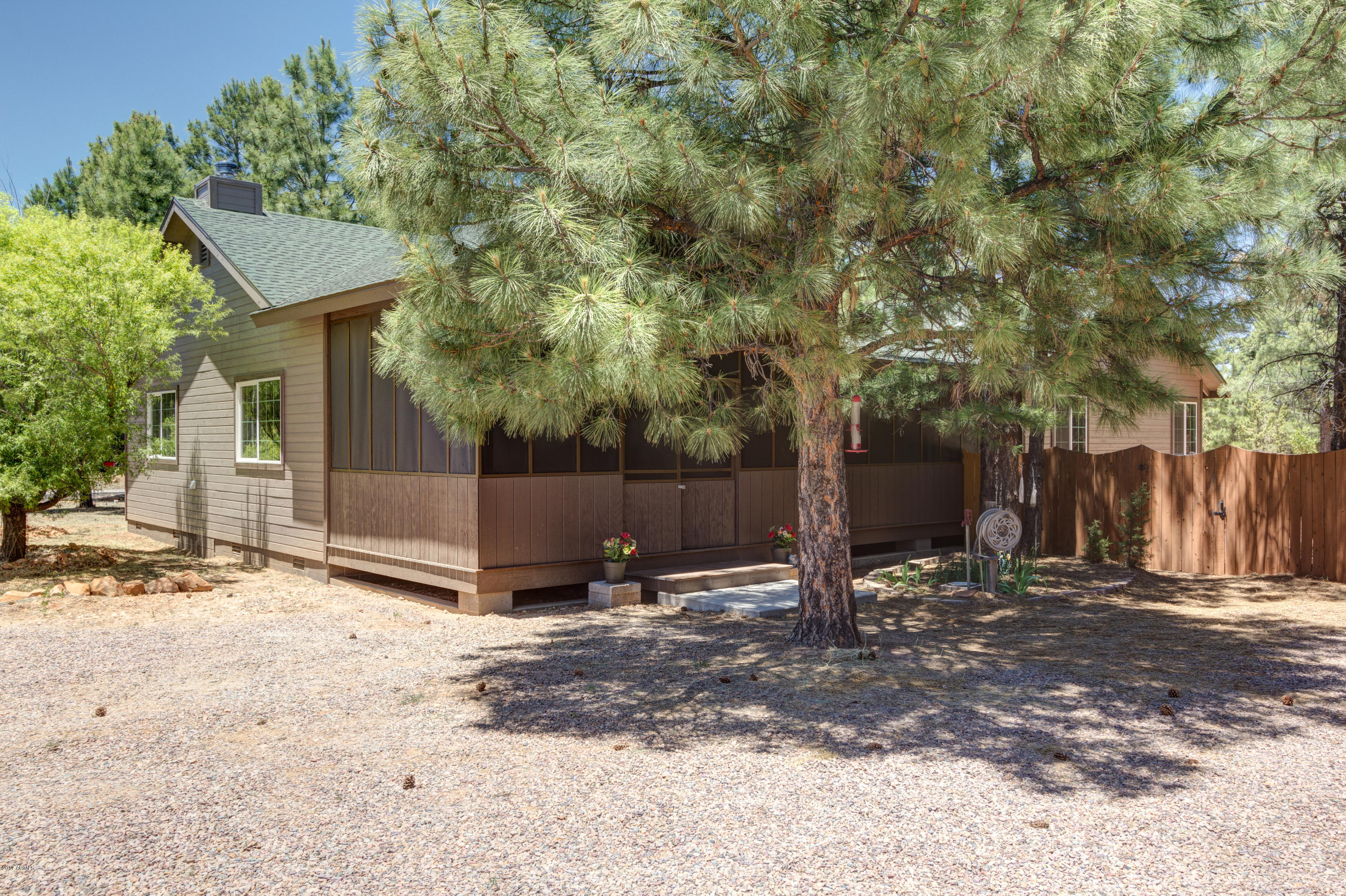2004 Christmas Pine Road Overgaard, AZ 85933 - Photo 1 of 75 full-14