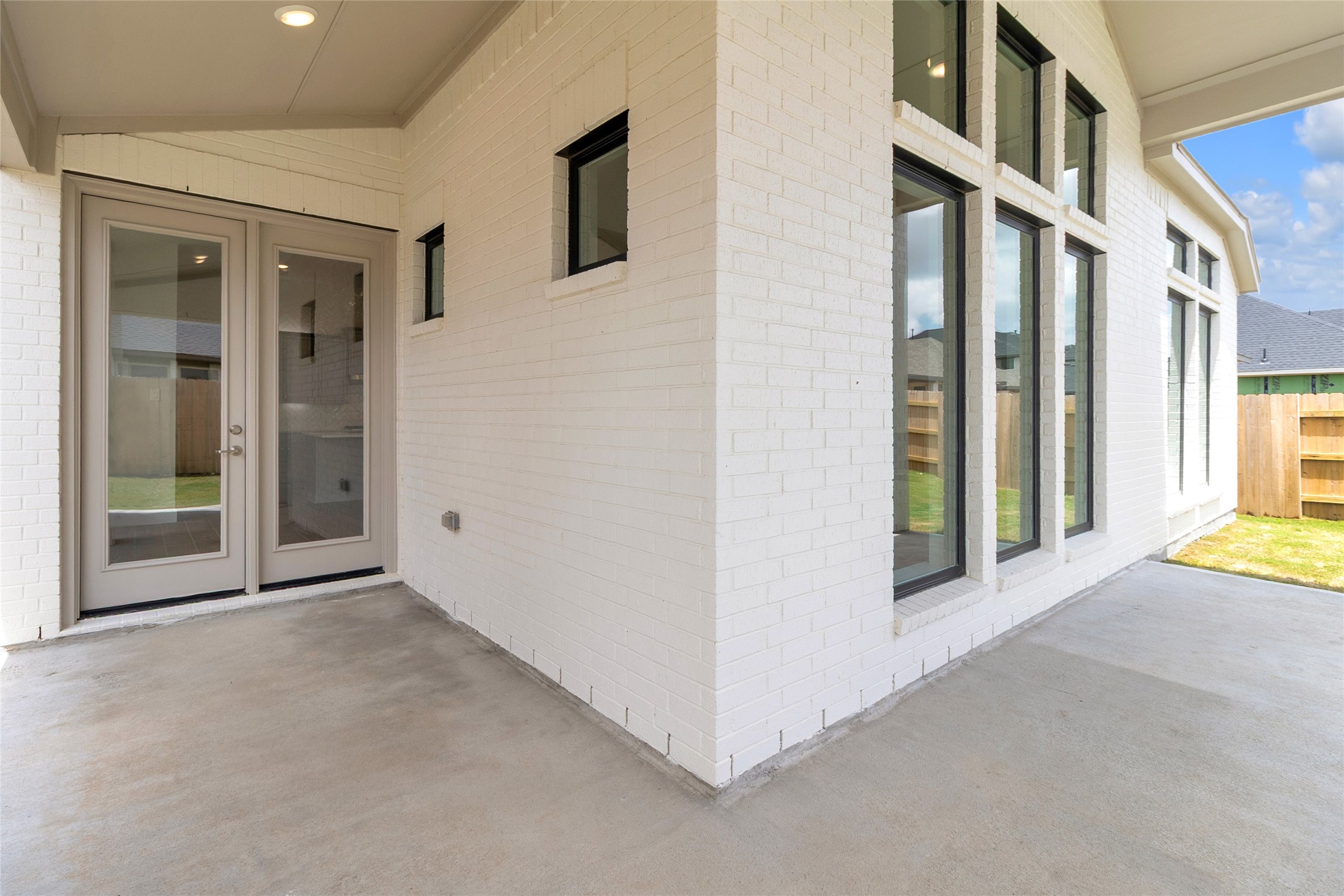 2819 Pathway Mdws Lane Webster, TX 77598 - Photo 37 of 43