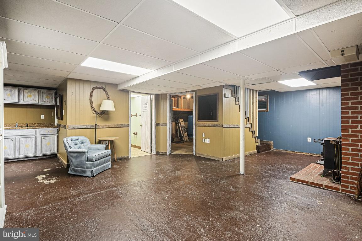 3320 Nicholson Road Westminster, MD 21157 - Photo 21 of 29 Lower level Rec room and storage