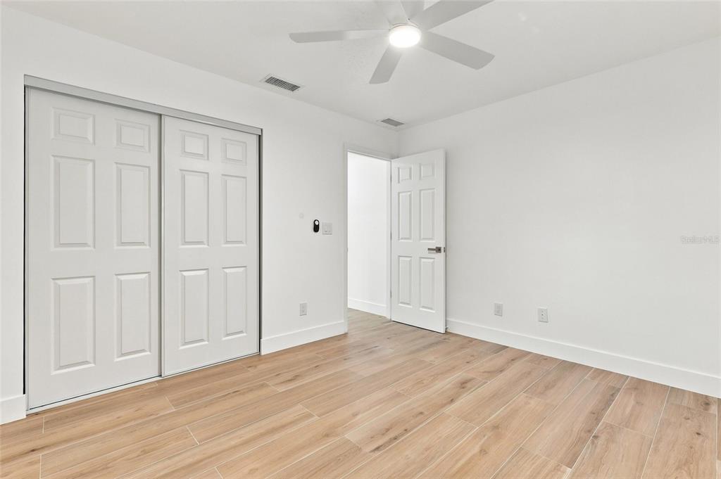 2881 Poppy Road Venice, FL 34293 - Photo 17 of 24 Gallery Image 17