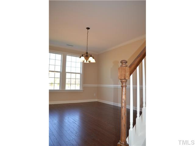 933 Palace Garden Way Raleigh, NC 27603 - Photo 8 of 25 Dining Room