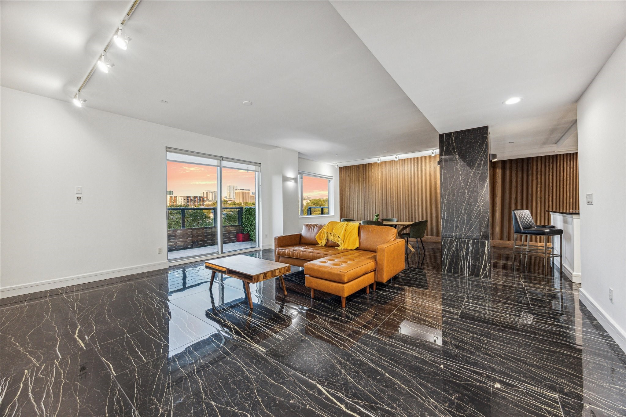 901 West 9th Street, Unit 401A Austin, TX 78703 - Photo 3 of 30