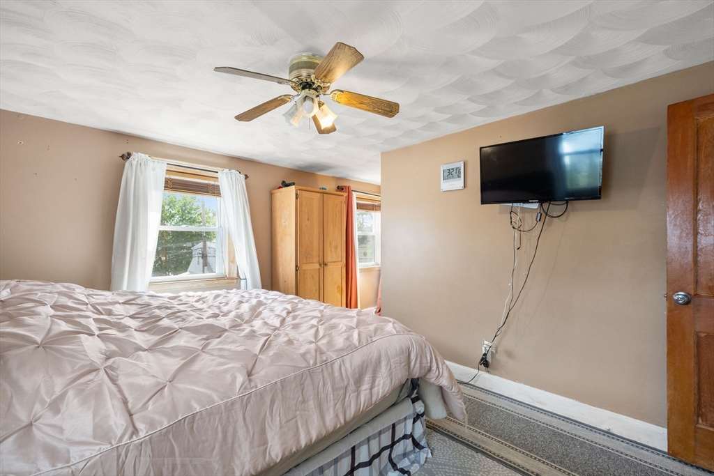 35 Birchcroft Road Boston, MA 02136 - Photo 12 of 24 Gallery Image 12