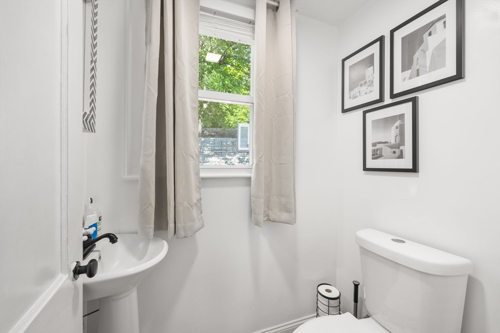 35 Birchcroft Road Boston, MA 02136 - Photo 9 of 24 Gallery Image 9
