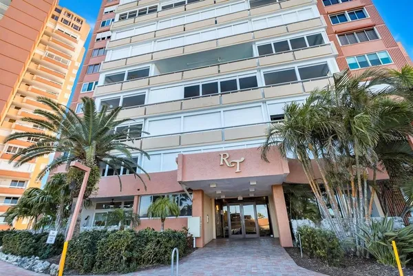 $4,000 | 17920 Gulf Boulevard, Unit 1203, St. Petersburg, FL 33708