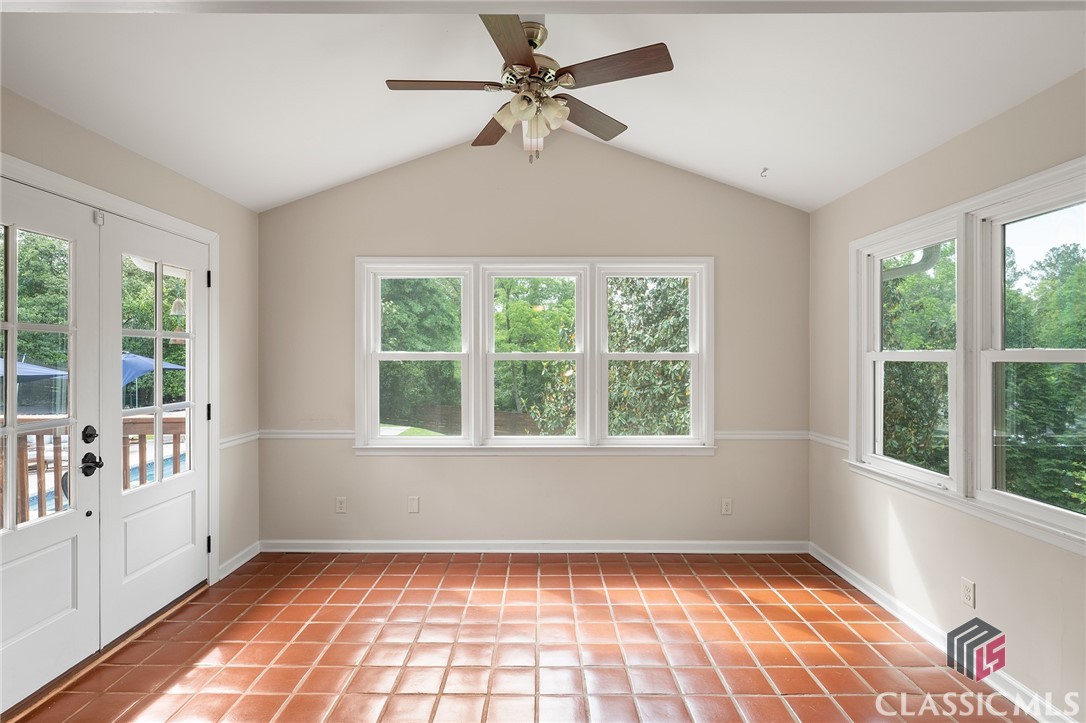 504 Lullwater Road Athens, GA 30606 - Photo 8 of 33