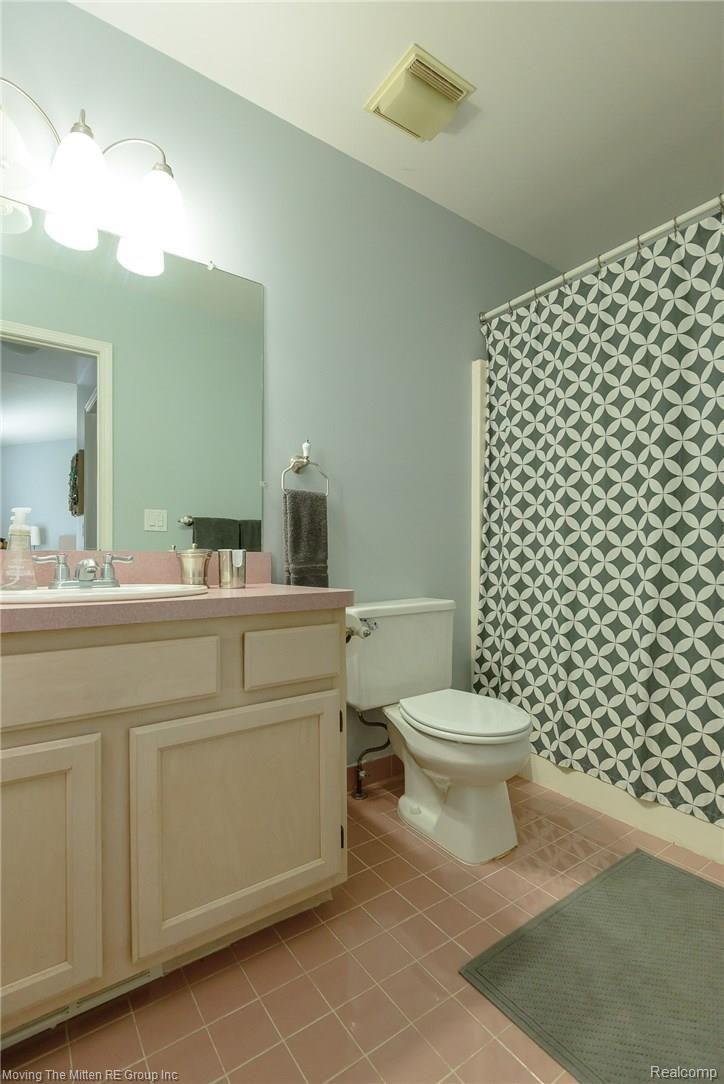 2205 Cranbrook Road Canton, MI 48188 - Photo 30 of 38 MTM_2205_cranbrook-13.jpg