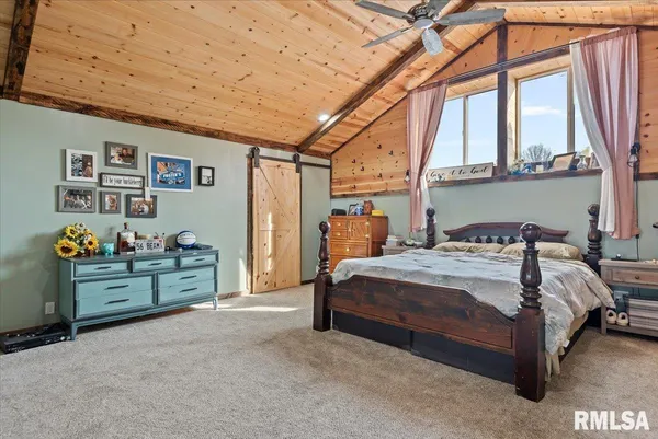 $525,000 | 518 South Anderson Street, Taylorville, IL 62568