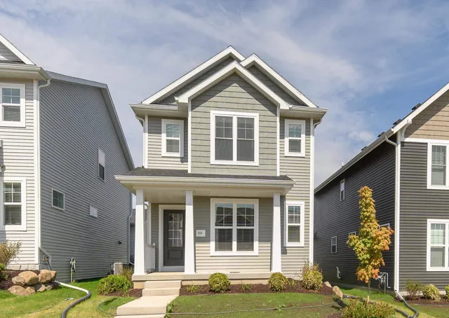 $444,900 | 815 Indigo Lane, Waunakee, WI 53597