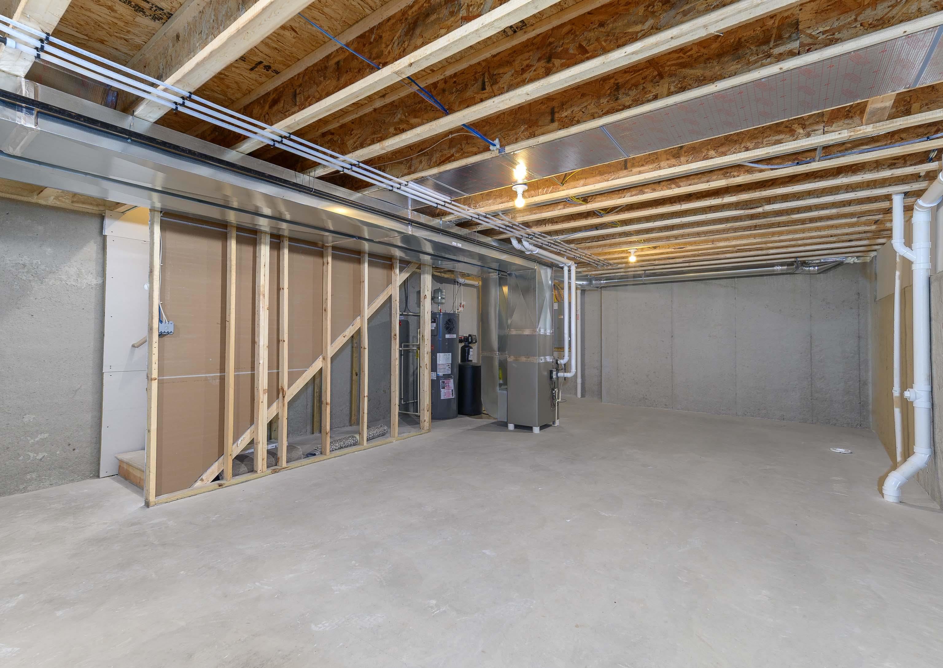 815 Indigo Lane Waunakee, WI 53597 - Photo 13 of 16