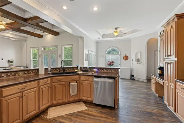 $755,000 | 166 Freedom Lane, Commerce, GA 30530