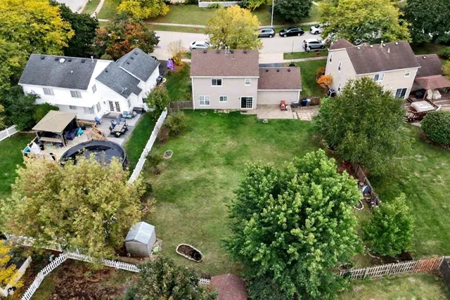 $355,000 | 1410 Misthaven Lane, Elgin, IL 60123