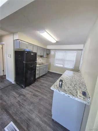 $129,900 | 9 South Floridale Drive, Dellwood, MO 63135