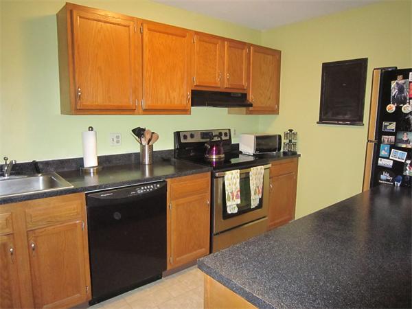 48 Evergreen Road, Unit 314 Northampton, MA 01053 - Photo 6 of 13