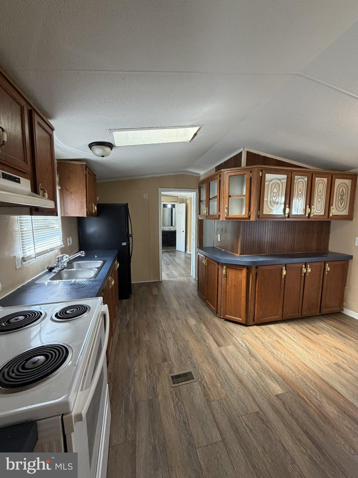 97 Connector Road Martinsburg, WV 25405 - Photo 2 of 29