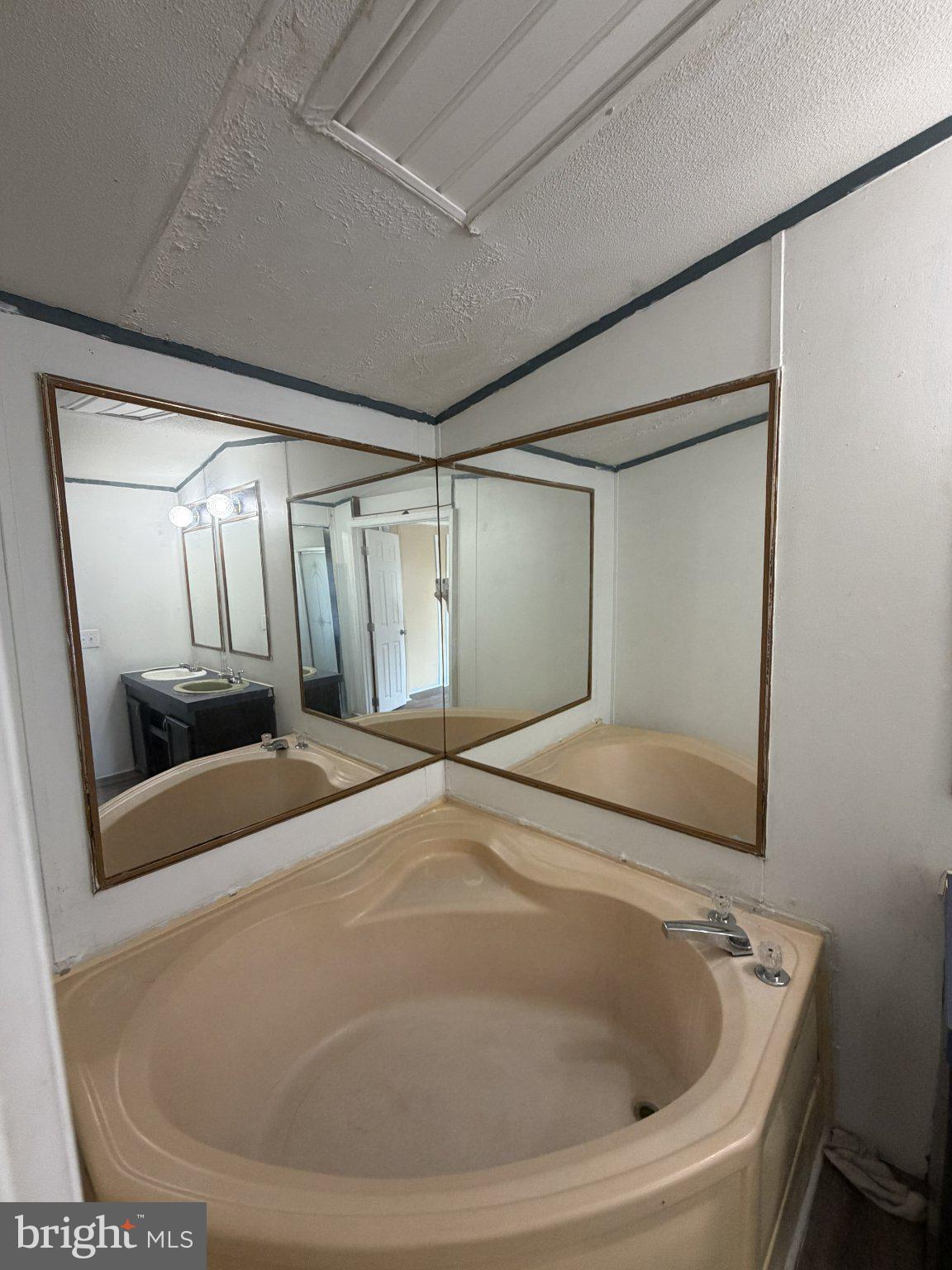 97 Connector Road Martinsburg, WV 25405 - Photo 21 of 29