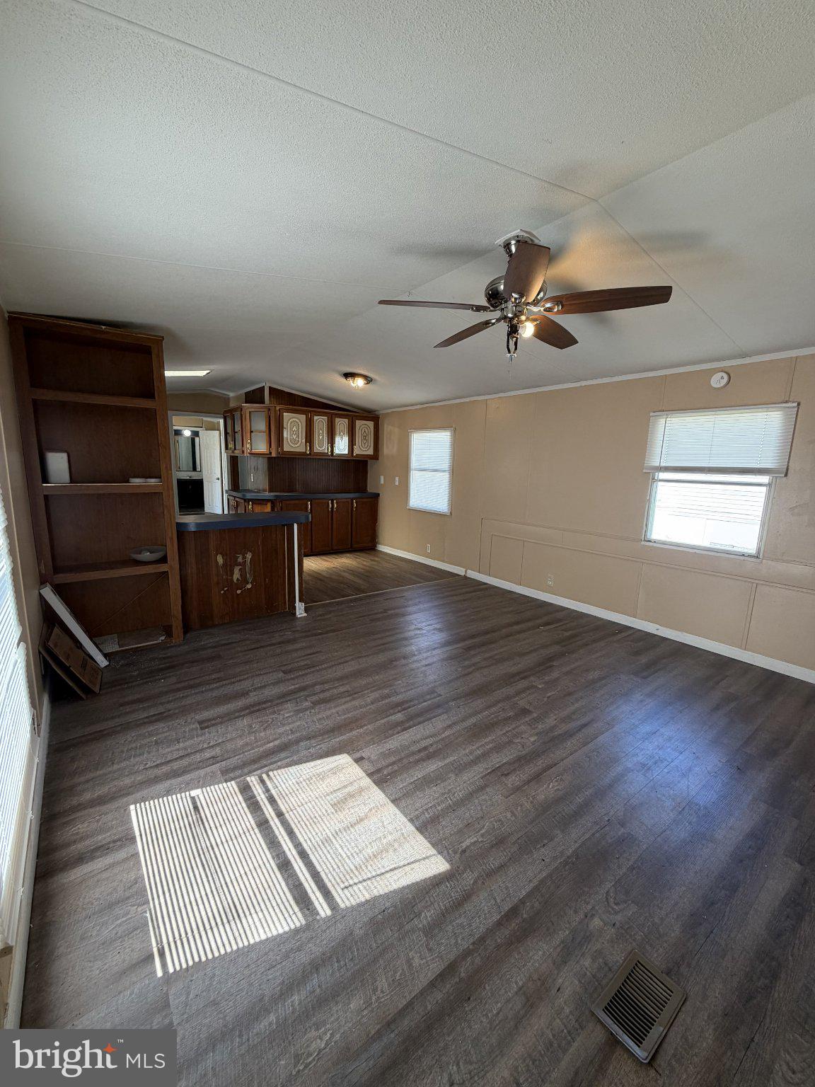 97 Connector Road Martinsburg, WV 25405 - Photo 9 of 29