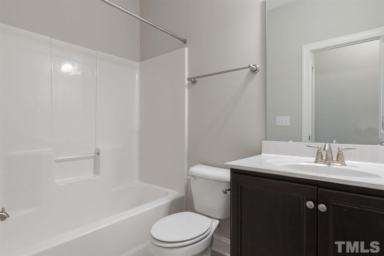 103 Ravencliff Ridge Garner, NC 27529 - Photo 15 of 25 Gallery Image 15