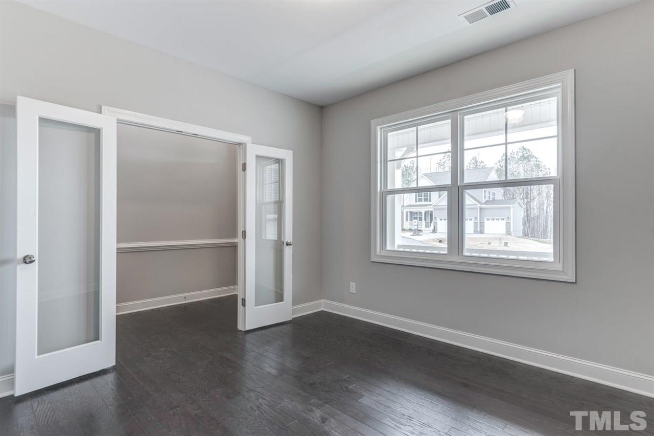 103 Ravencliff Ridge Garner, NC 27529 - Photo 3 of 25 Gallery Image 3