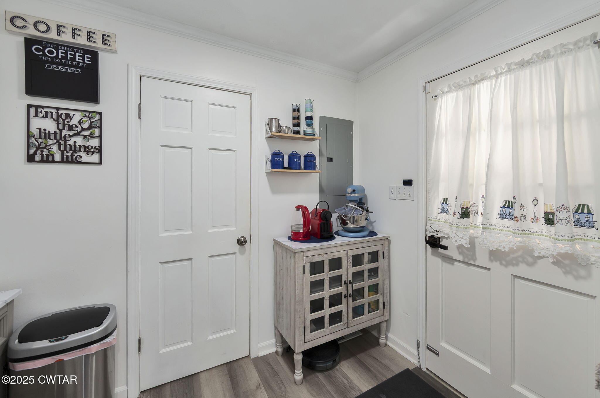 160 Plantation Road Jackson, TN 38305 - Photo 14 of 50 a room with a baby crib and a wooden floor