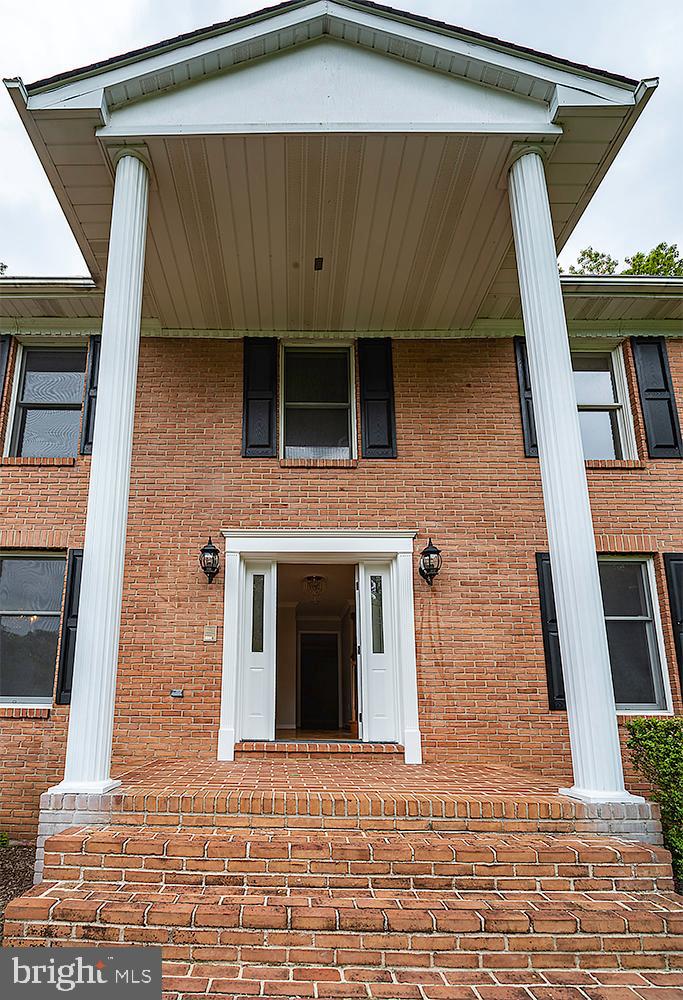 1427 Autumn Leaf Road Baltimore, MD 21286 - Photo 2 of 43 Gallery Image 2