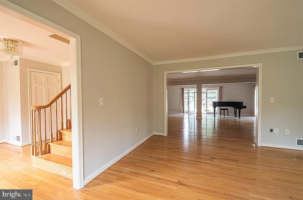 1427 Autumn Leaf Road Baltimore, MD 21286 - Photo 15 of 43 Gallery Image 15
