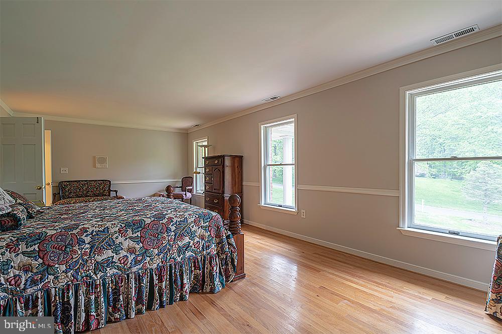 1427 Autumn Leaf Road Baltimore, MD 21286 - Photo 21 of 43 Gallery Image 21
