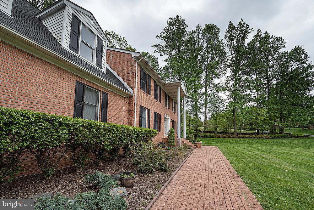 1427 Autumn Leaf Road Baltimore, MD 21286 - Photo 4 of 43 Gallery Image 4