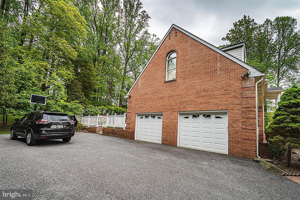 1427 Autumn Leaf Road Baltimore, MD 21286 - Photo 5 of 43 Gallery Image 5