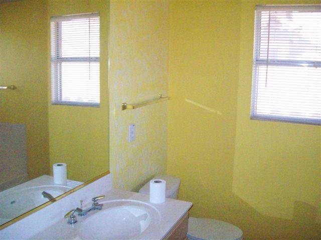 12510 West Granada Road Avondale, AZ 85392 - Photo 14 of 19 Bathroom