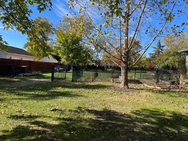 $199,900 | 4226 Florence Avenue, Downers Grove, IL 60515