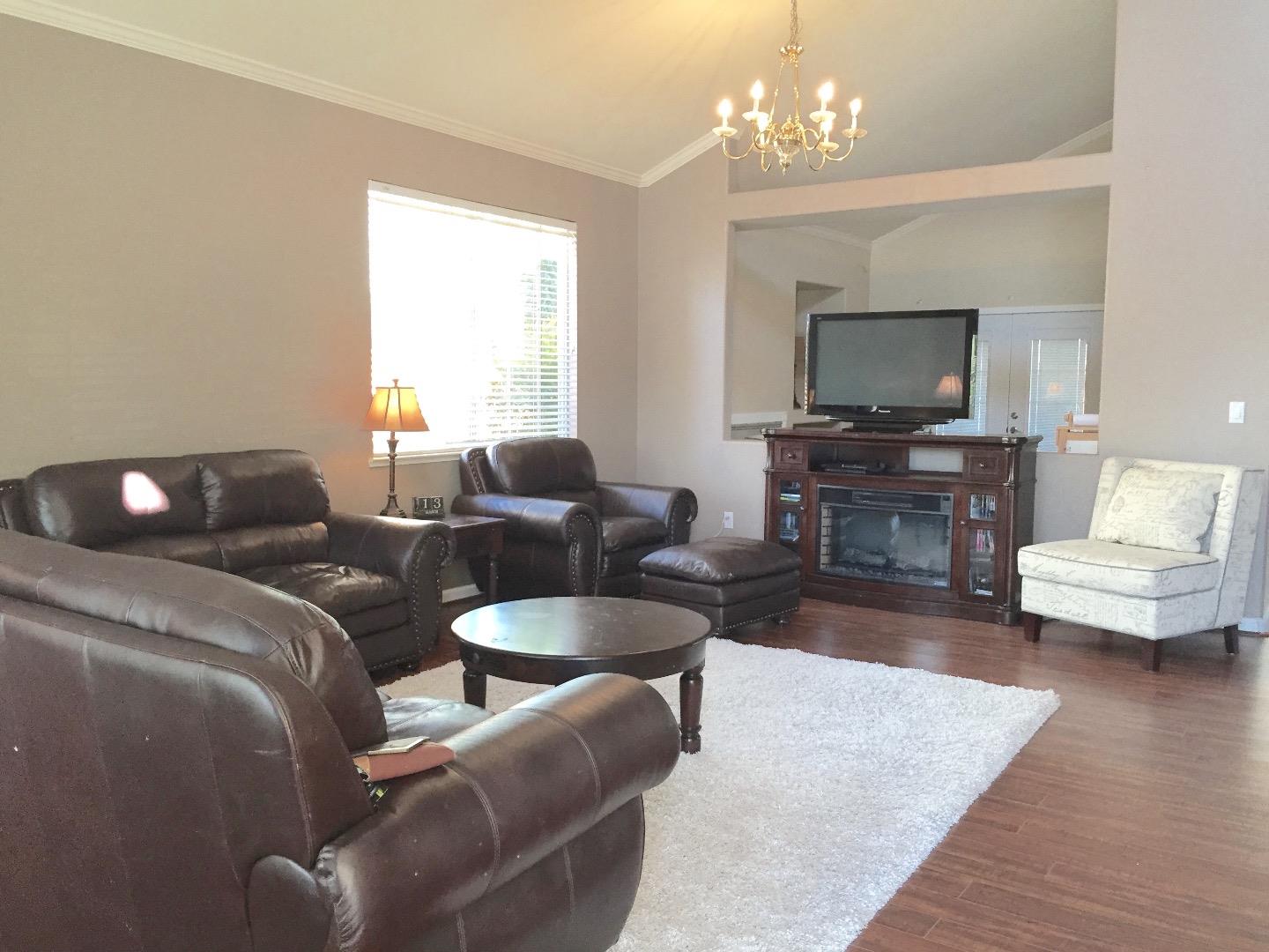 2681 Valley View Road Hollister, CA 95023 - Photo 7 of 15 Gallery Image 7