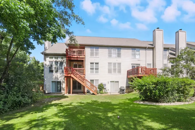 $455,000 | 1449 Whitespire Court, Naperville, IL 60565