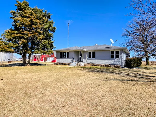 $335,000 | 9610 South Swell Road, Kinsman, IL 60437