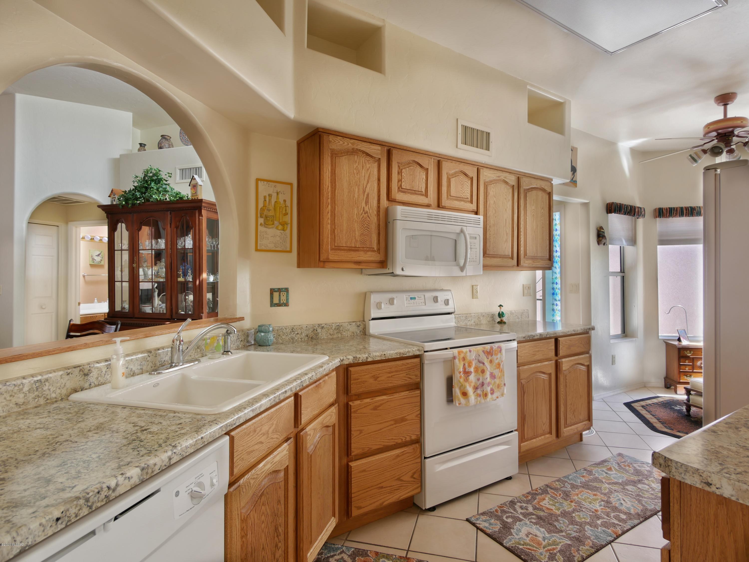 1775 North Rio Yaqui Green Valley, AZ 85614 - Photo 4 of 21 Gallery Image 4