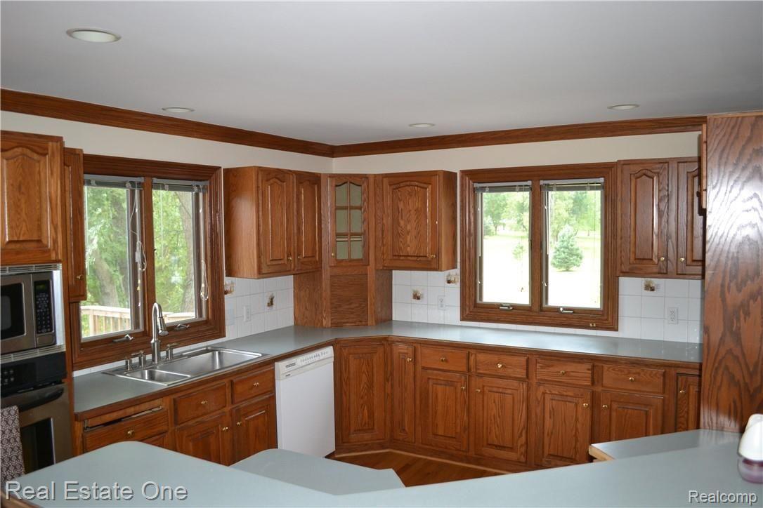 15205 Hawley Road Holly, MI 48442 - Photo 10 of 76 DSC_5174.JPG