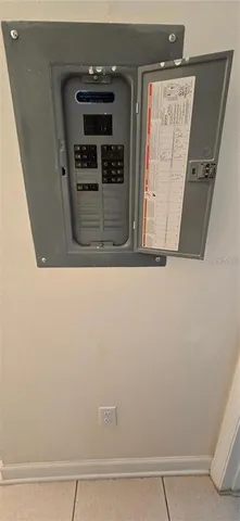 $195,000 | 5501 80th Street North, Unit 206, St. Petersburg, FL 33709