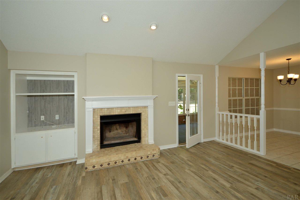 5248 Rowe Trail Pace, FL 32571 - Photo 14 of 41 Gallery Image 14