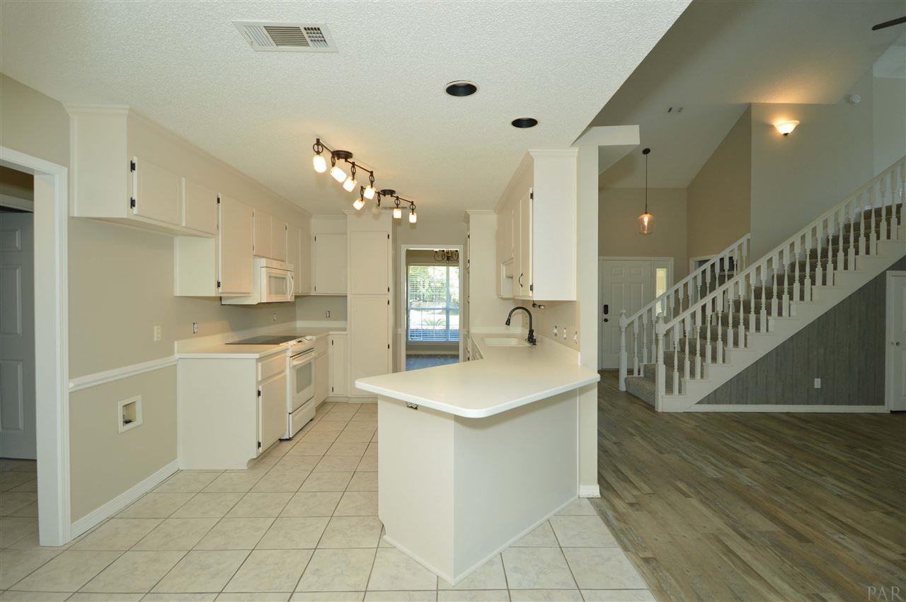 5248 Rowe Trail Pace, FL 32571 - Photo 19 of 41 Gallery Image 19
