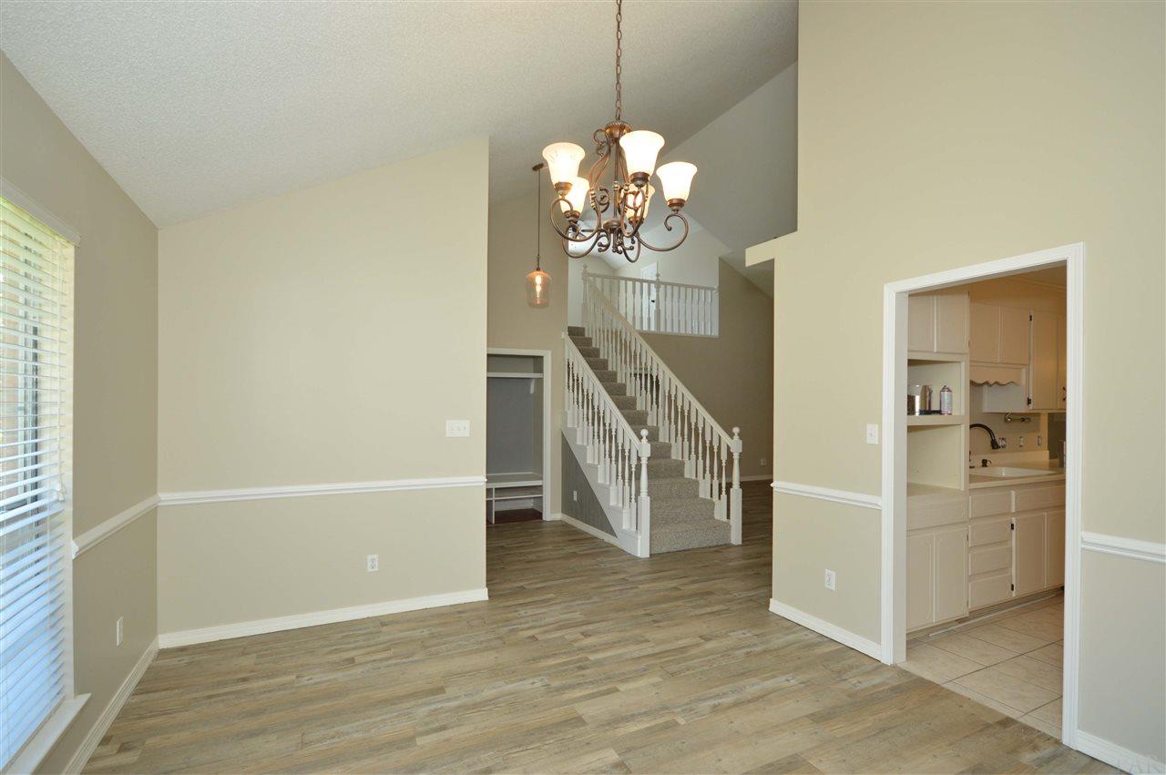 5248 Rowe Trail Pace, FL 32571 - Photo 7 of 41 Gallery Image 7